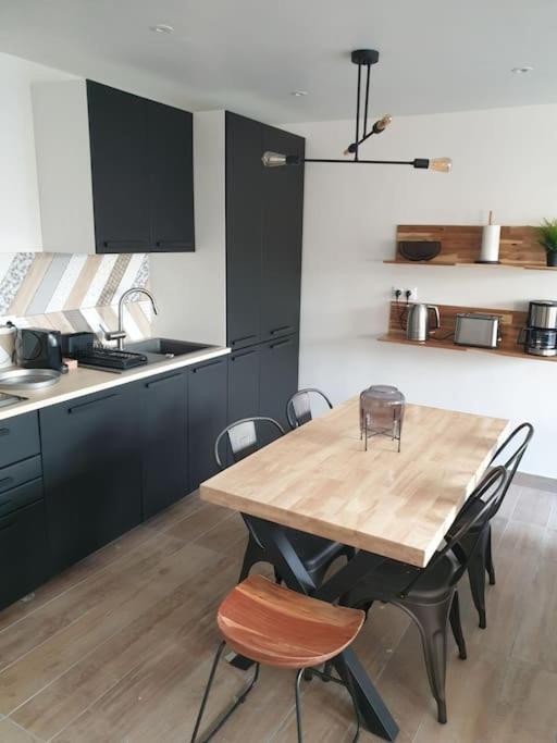 Maisonnette Individuelle Pour 4 Personnes 2 Chambres Terrasse - Design & Haute Qualite Bourbourg ภายนอก รูปภาพ