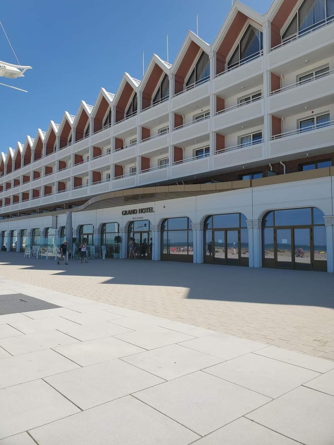 Maisonnette Individuelle Pour 4 Personnes 2 Chambres Terrasse - Design & Haute Qualite Bourbourg ภายนอก รูปภาพ